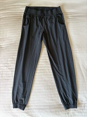 Lucy Womens Small Charcoal Grey Jogger Lightweight Athletic Pants
With Pockets